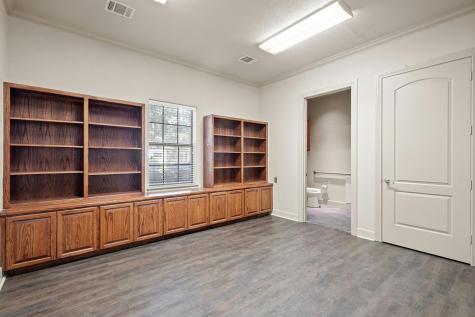 0000 Leased 9480 Huebner Road San Antonio TX 78240