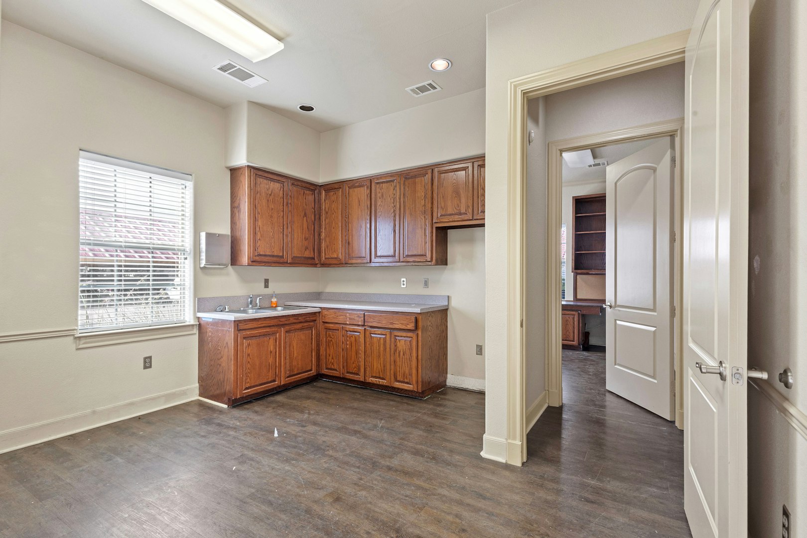 0000 Leased 9480 Huebner Road San Antonio TX 78240