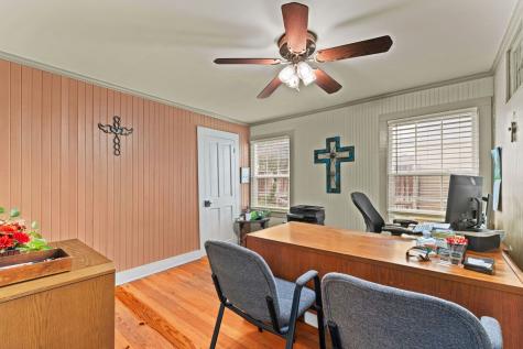 116 North Plant Avenue Boerne TX 78006