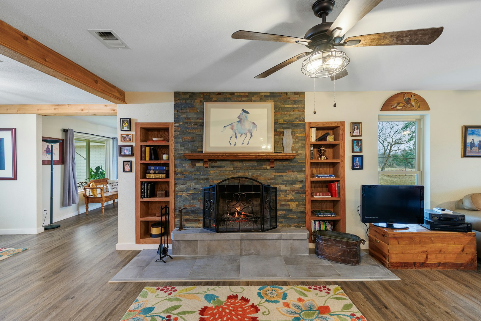 2340 SE Us Highway 71 Llano TX 78643