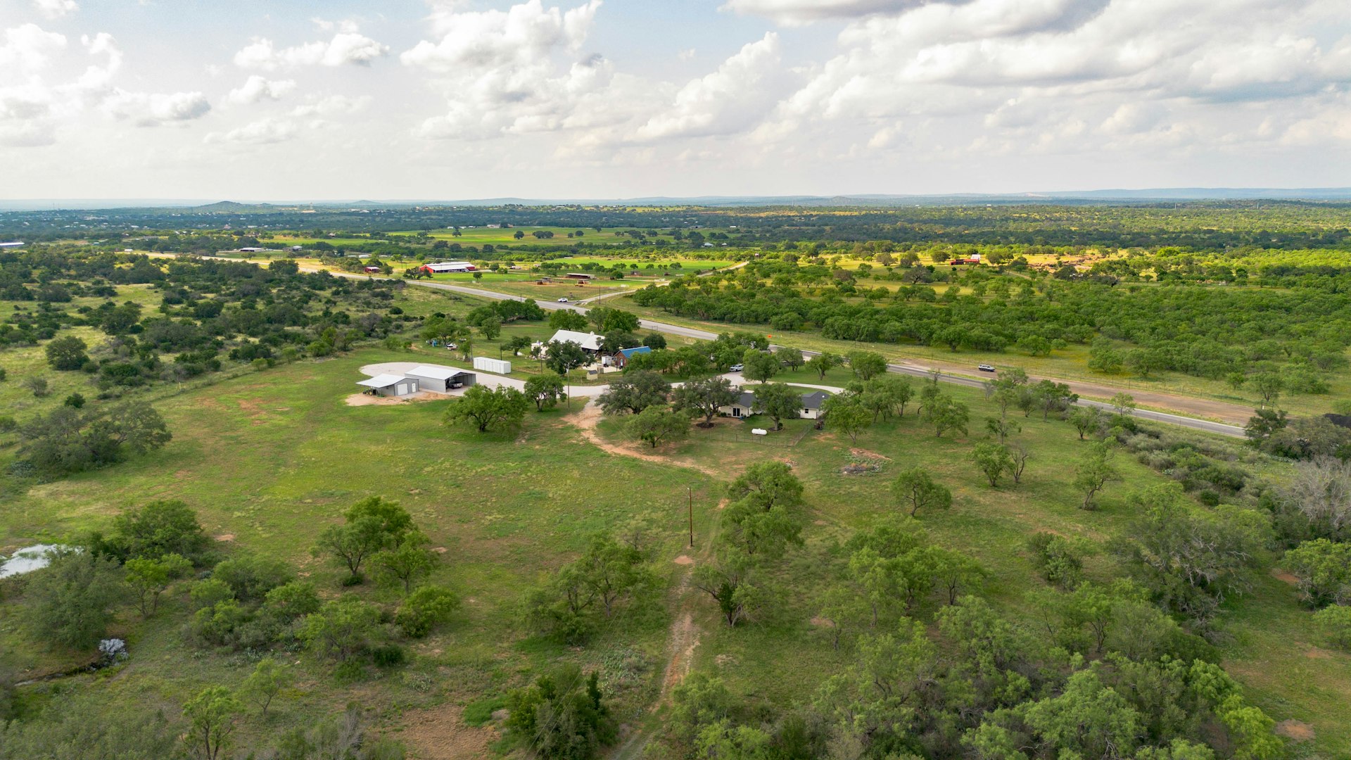 2340 SE Us Highway 71 Llano TX 78643