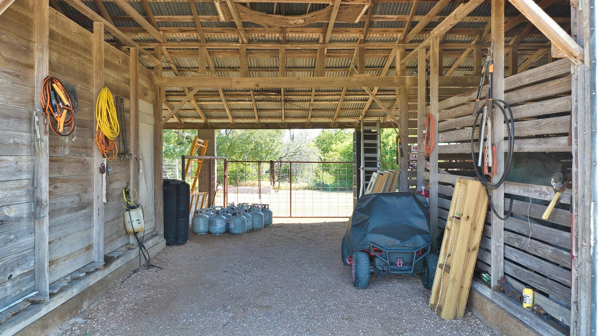 13502 Us 290 Stonewall TX 78671