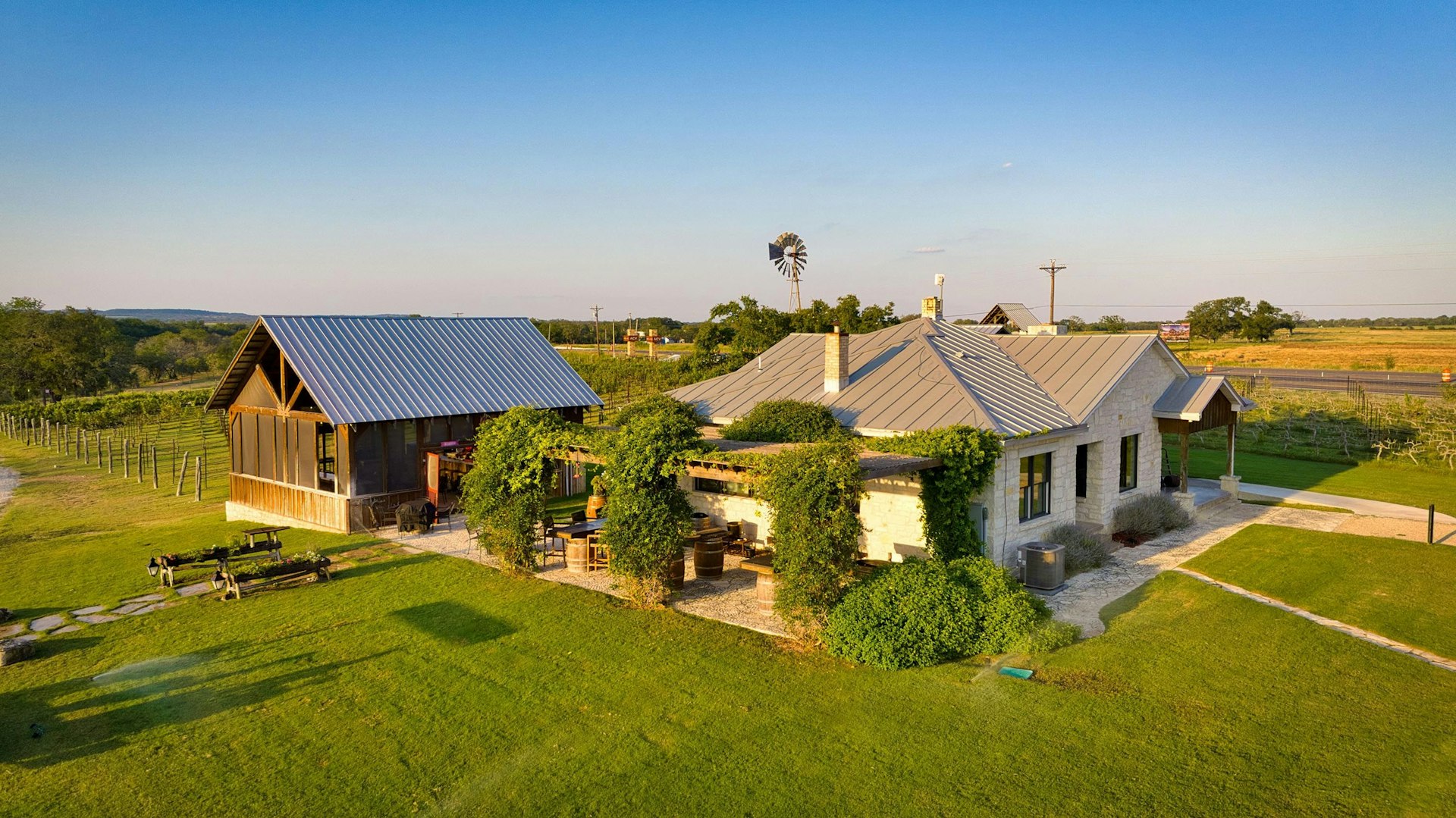 13502 Us 290 Stonewall TX 78671