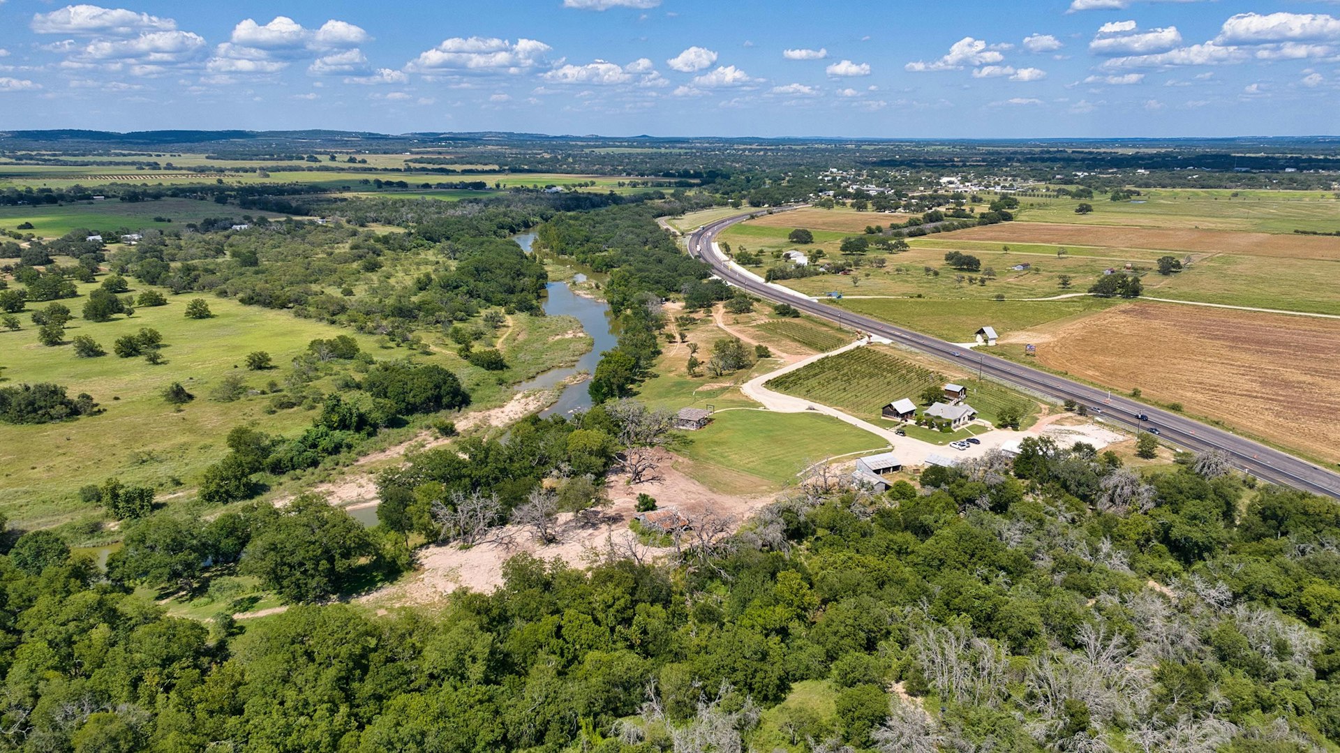 13502 Us 290 Stonewall TX 78671