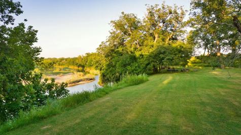 13502 Us 290 Stonewall TX 78671