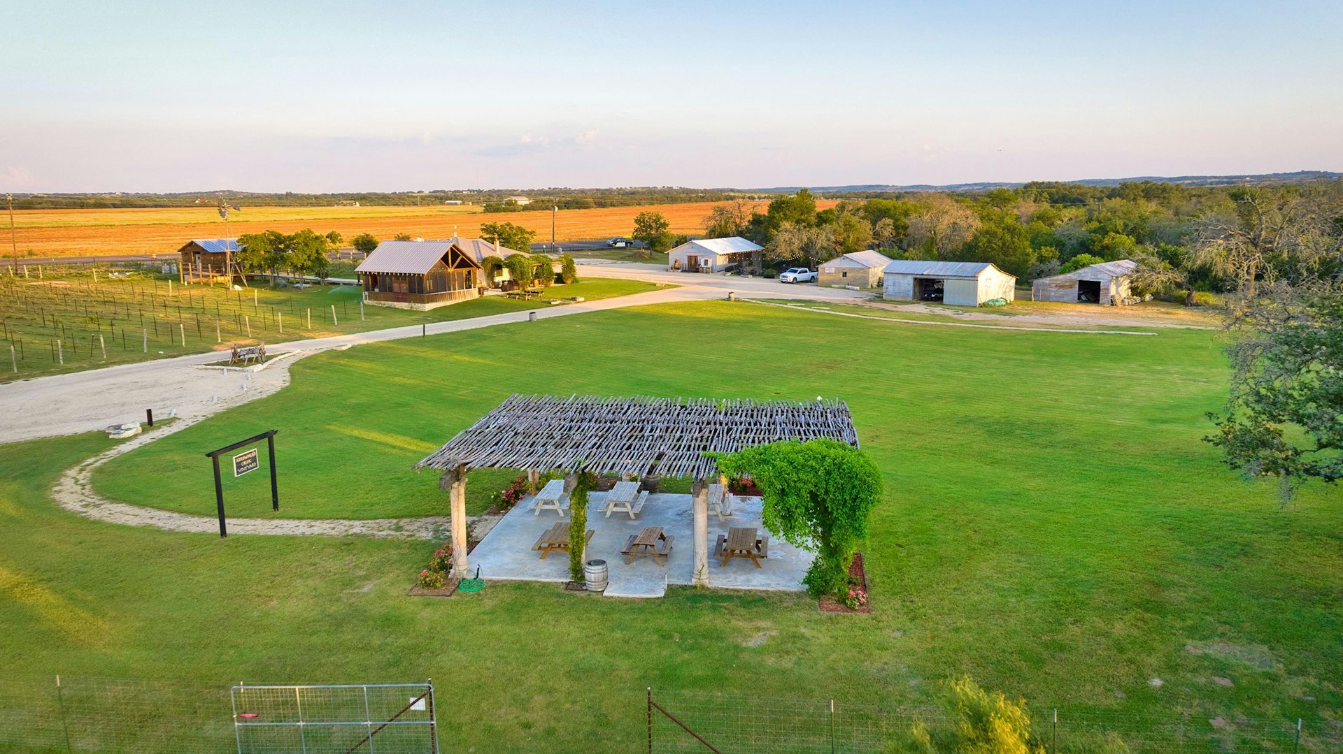 13502 Us 290 Stonewall TX 78671