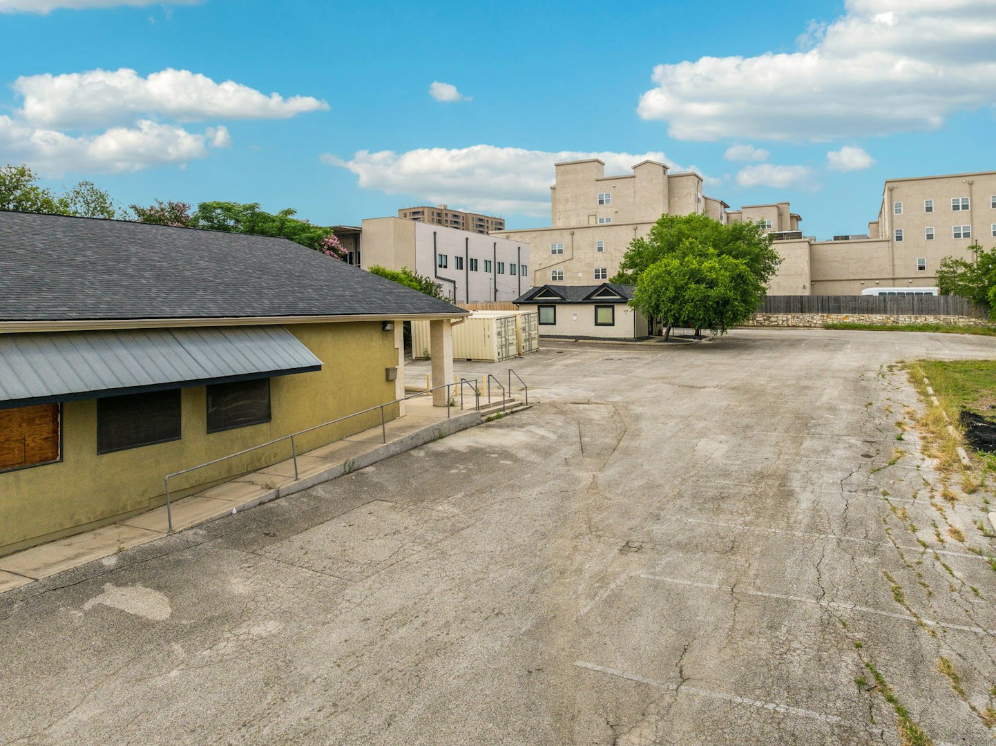 202 West Sunset Road San Antonio TX 78209