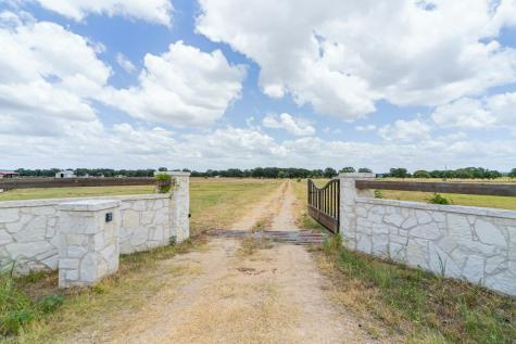 497 Luckenbach Road Fredericksburg TX 78624