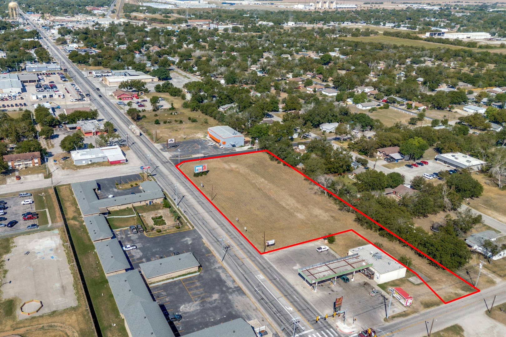 0000 E Kingsbury Street Seguin TX 78155