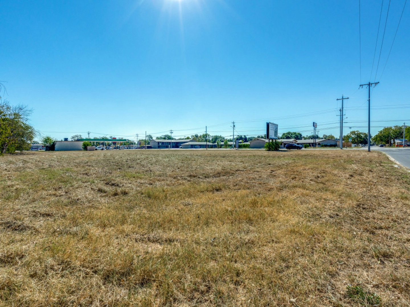 0000 E Kingsbury Street Seguin TX 78155