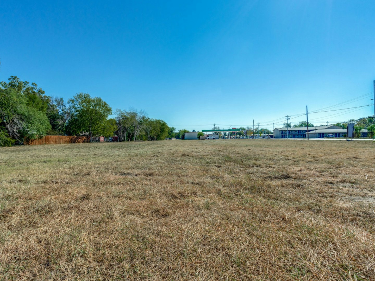 0000 E Kingsbury Street Seguin TX 78155