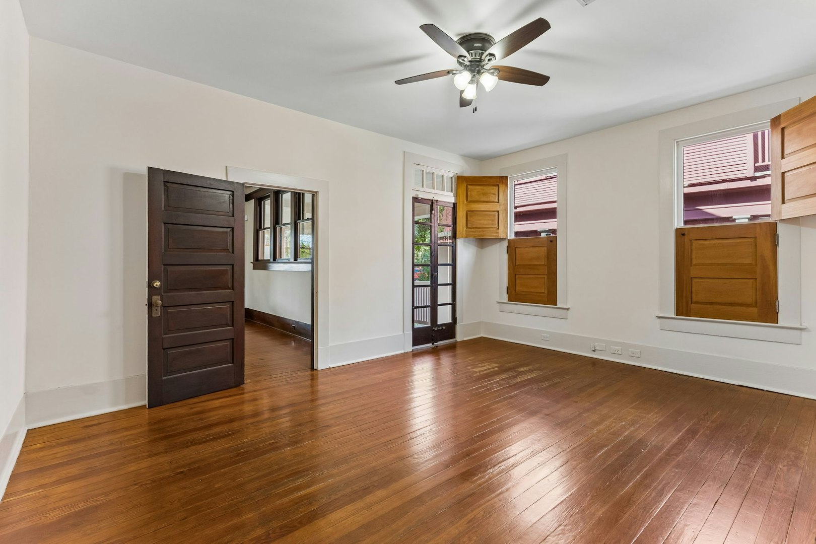 117 West Mistletoe Avenue San Antonio TX 78212