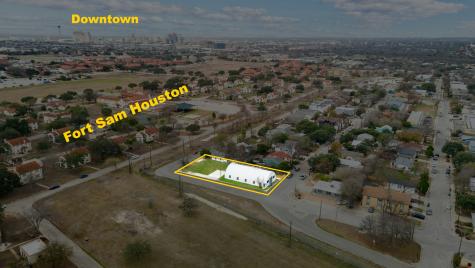 322 Lucas Street San Antonio TX 78209