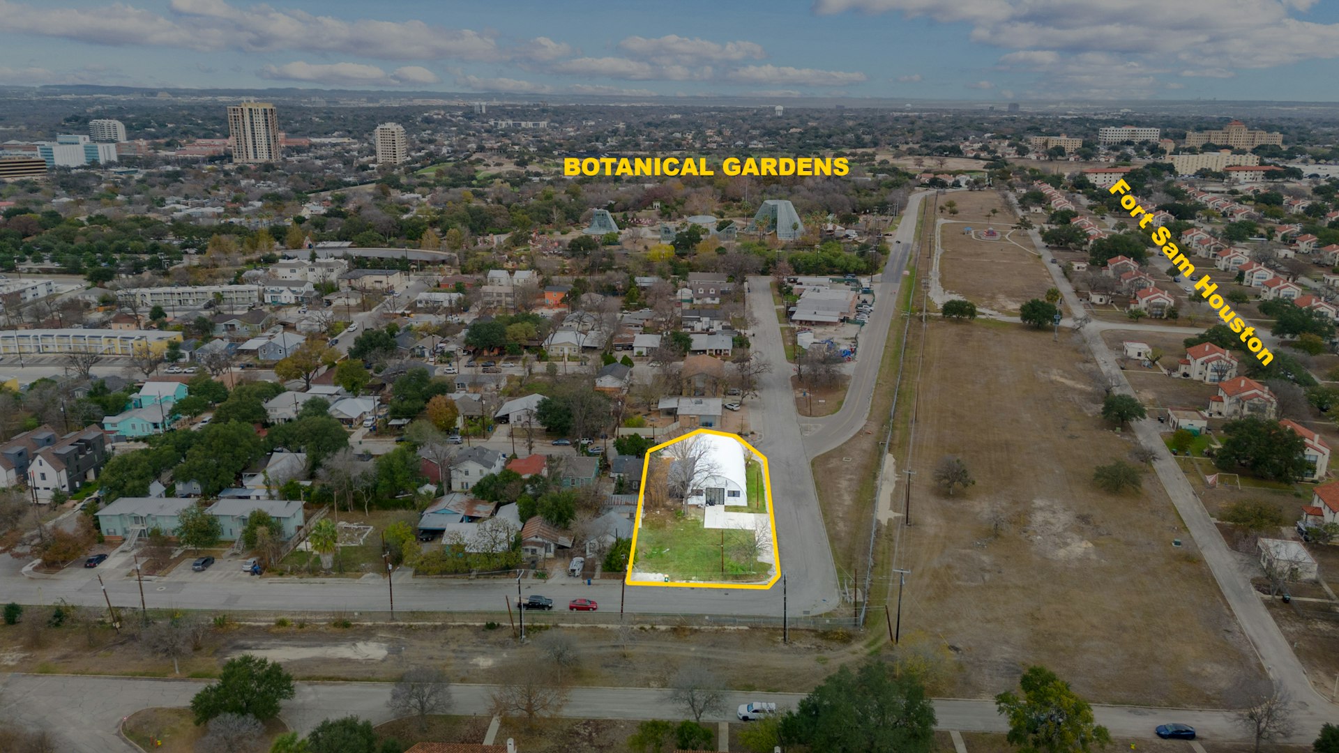 322 Lucas Street San Antonio TX 78209