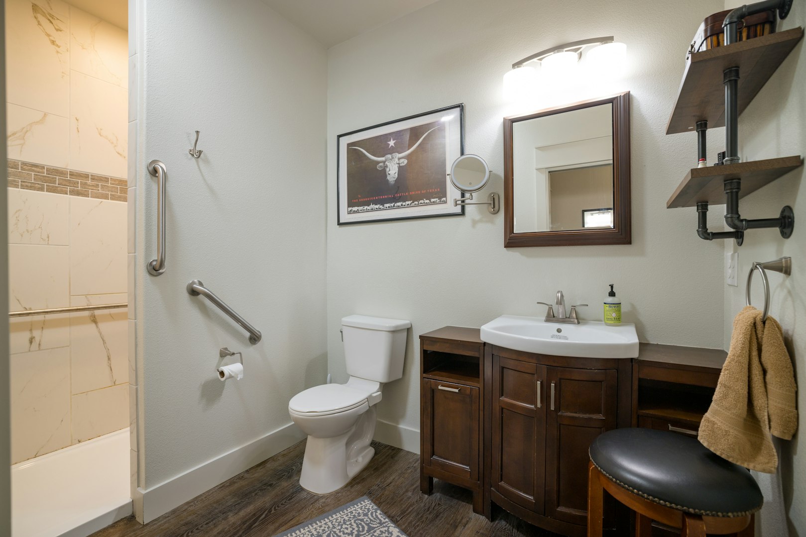 504 Tivy Street Kerrville TX 78028