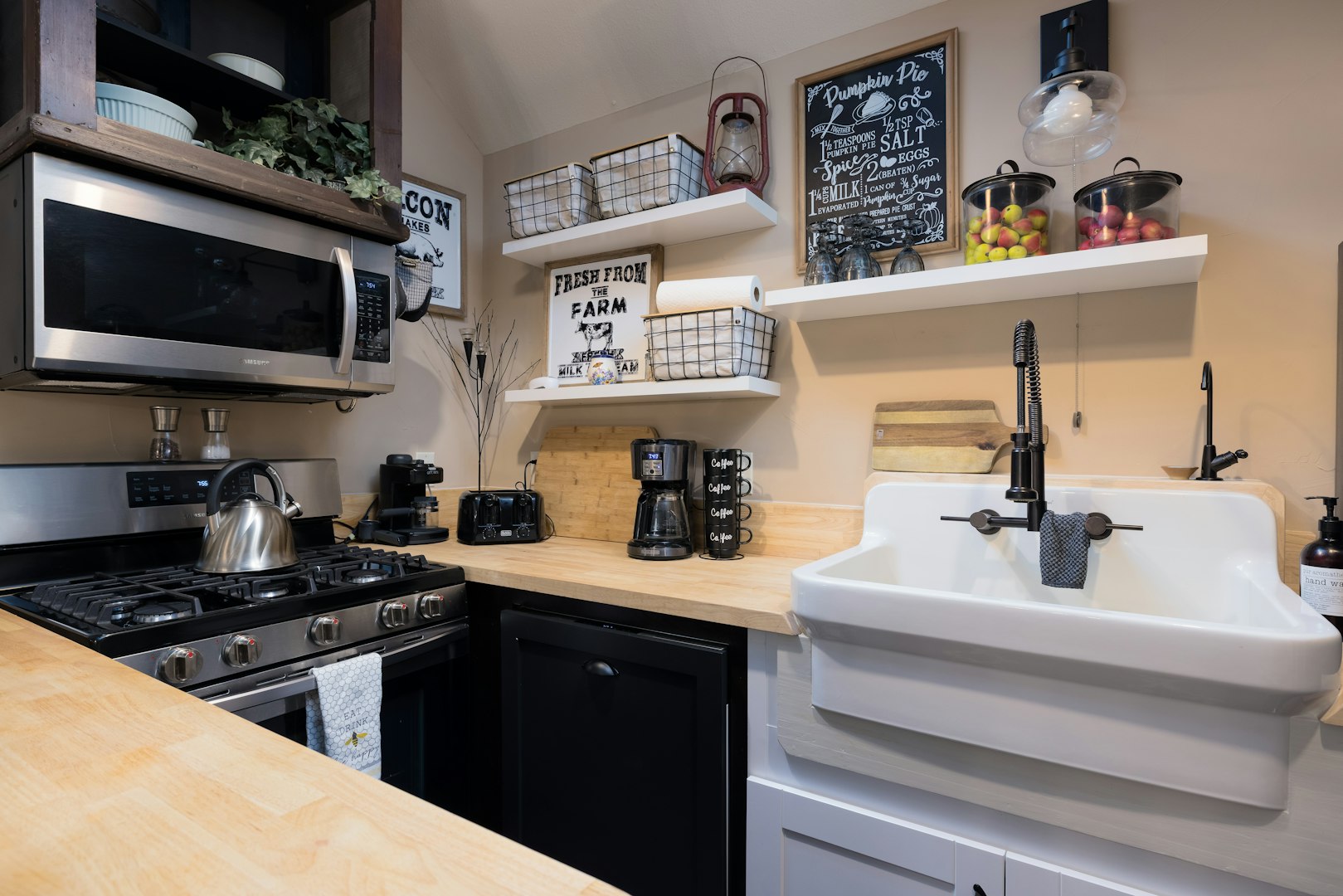 504 Tivy Street Kerrville TX 78028