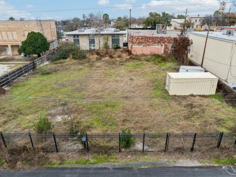 815 & 819 Quitman Street San Antonio TX 78209