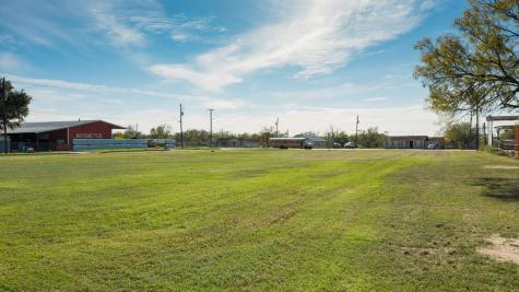 509 South Storts Street Poth TX 78147