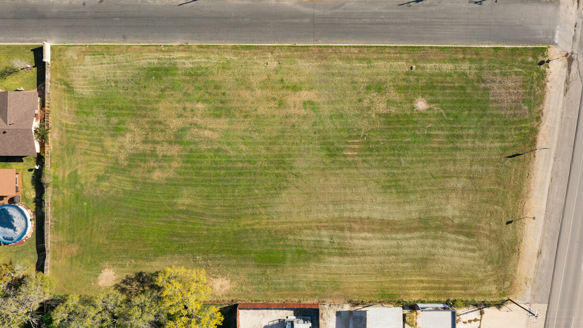 509 South Storts Street Poth TX 78147