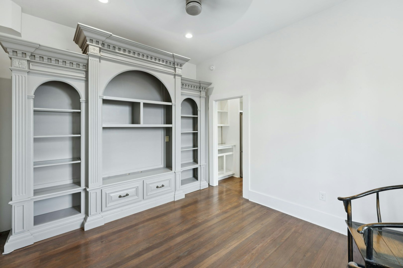 321 East Dewey Place San Antonio TX 78212