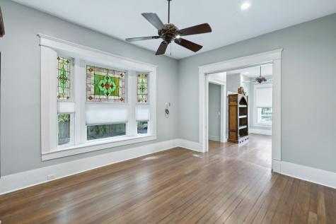 321 East Dewey Place San Antonio TX 78212