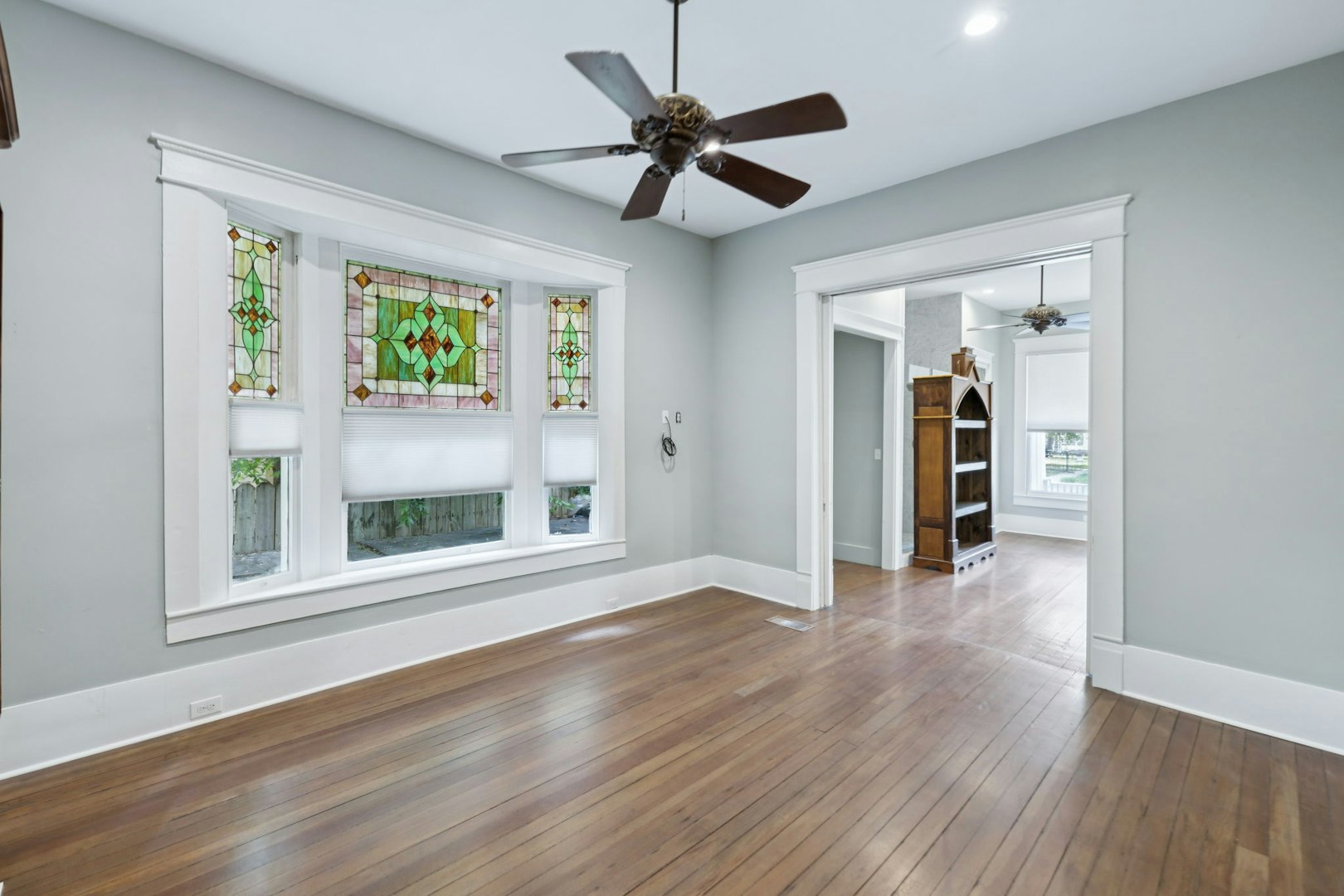 321 East Dewey Place San Antonio TX 78212