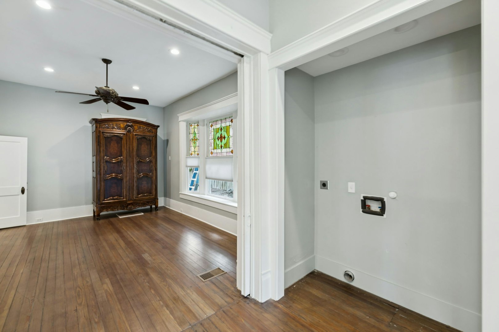 321 East Dewey Place San Antonio TX 78212