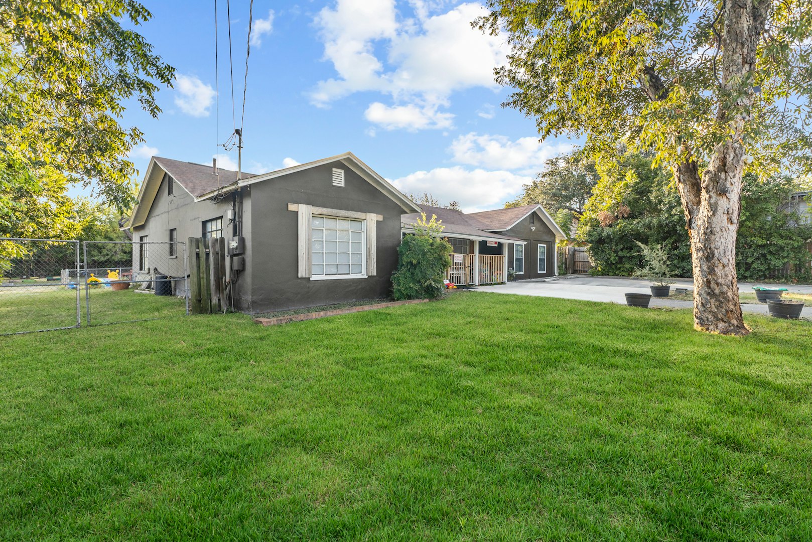 1213 Bandera Road San Antonio TX 78228