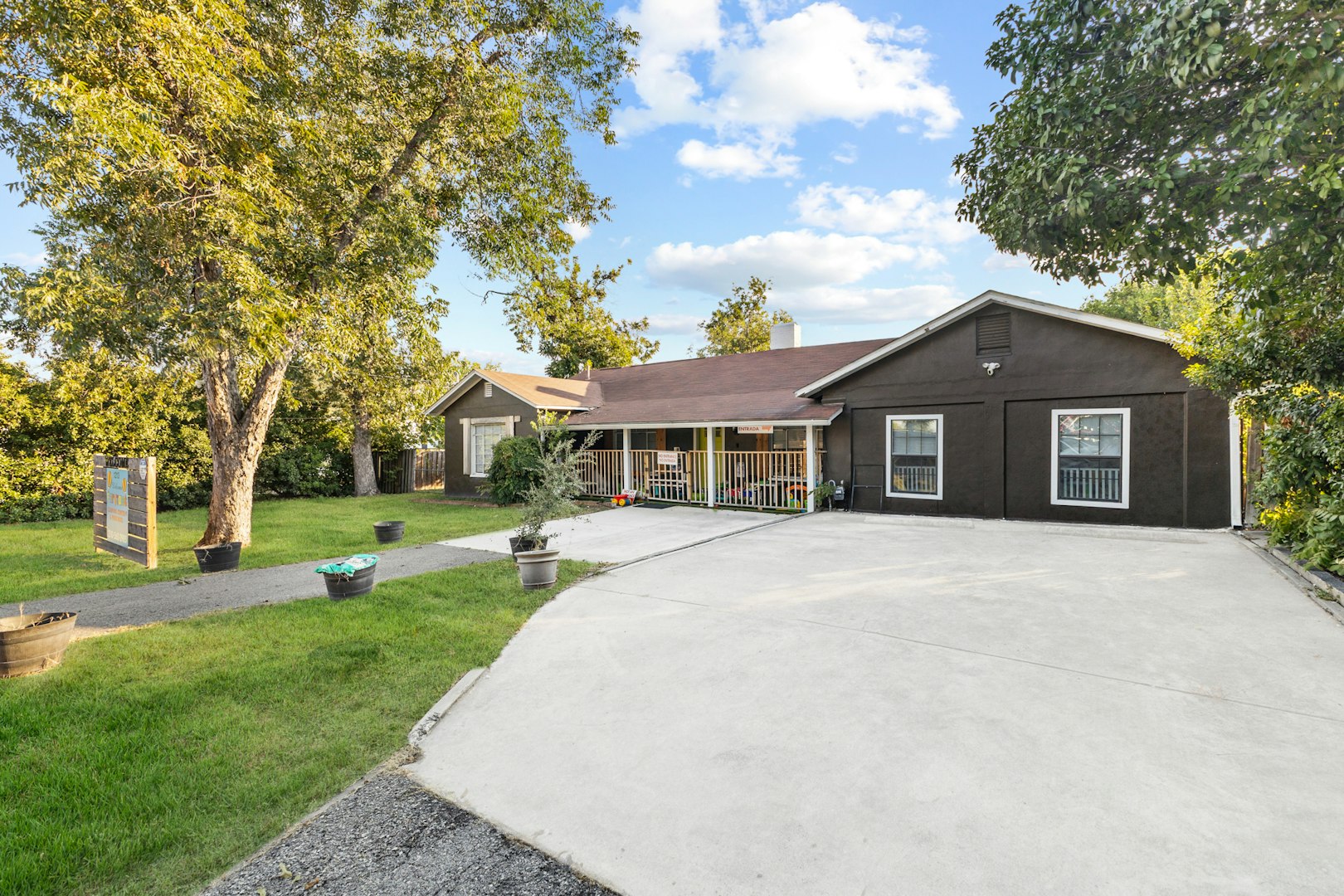 1213 Bandera Road San Antonio TX 78228