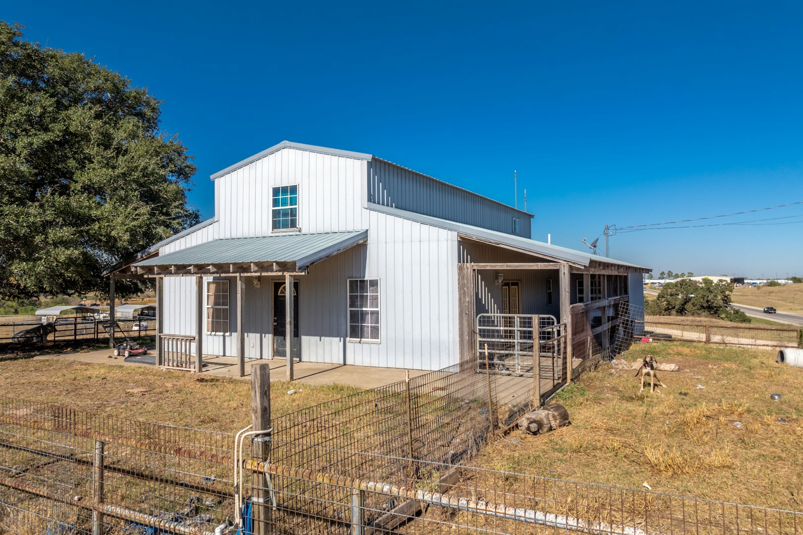 2127 North Saint Joseph Street Gonzales TX 78629