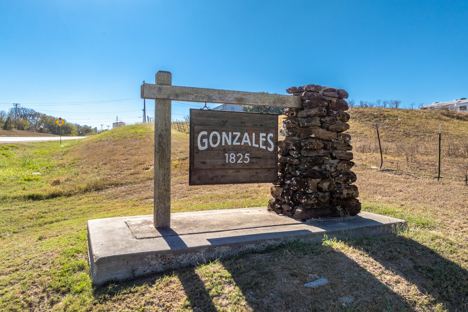 2127 North Saint Joseph Street Gonzales TX 78629