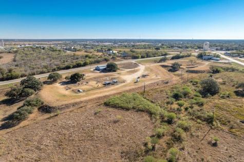 2127 North Saint Joseph Street Gonzales TX 78629