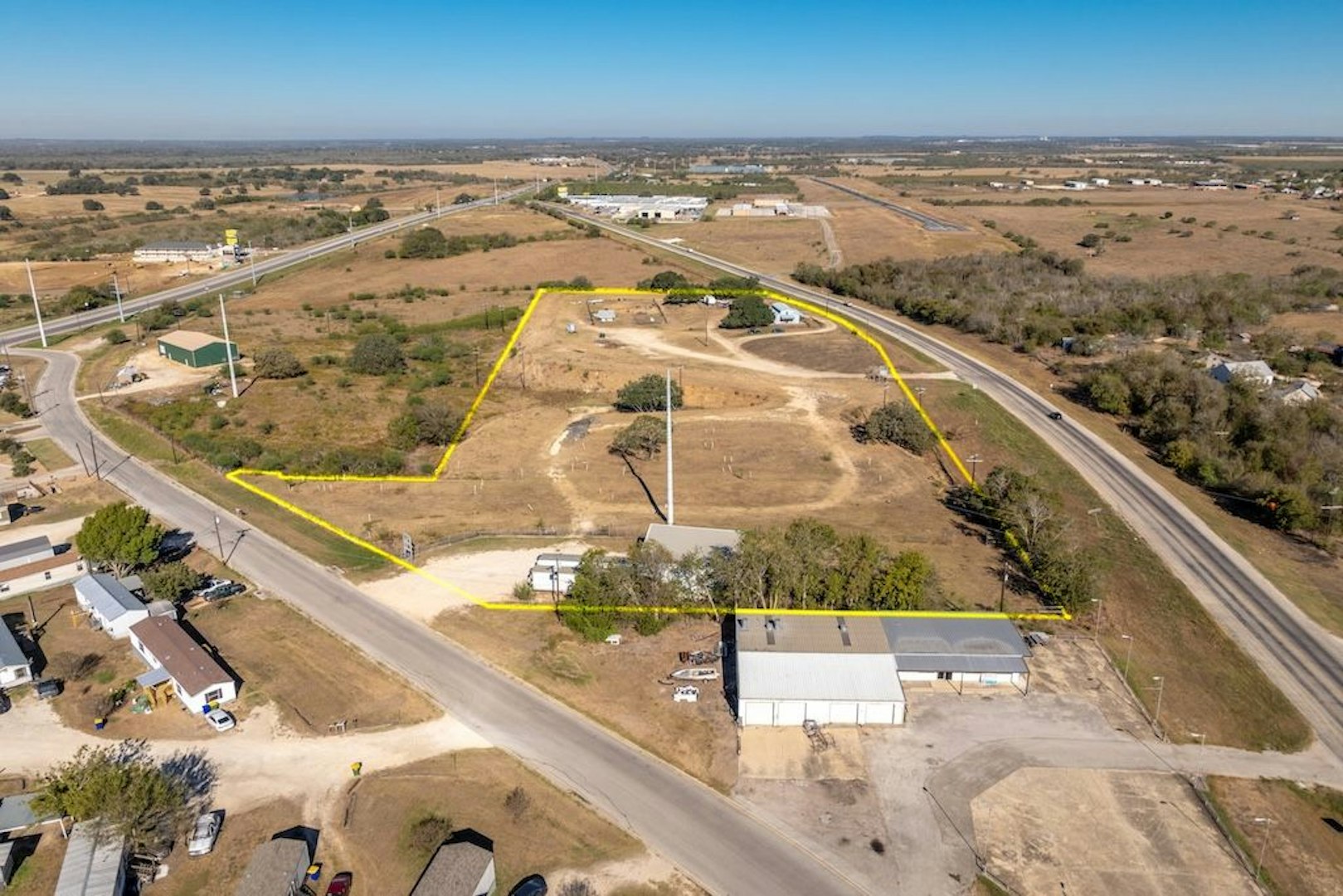 2127 North Saint Joseph Street Gonzales TX 78629