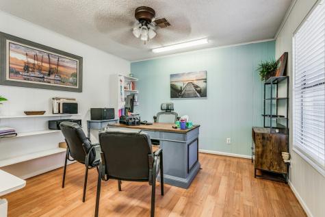 901 & 903 Oak Street Jourdanton TX 78026