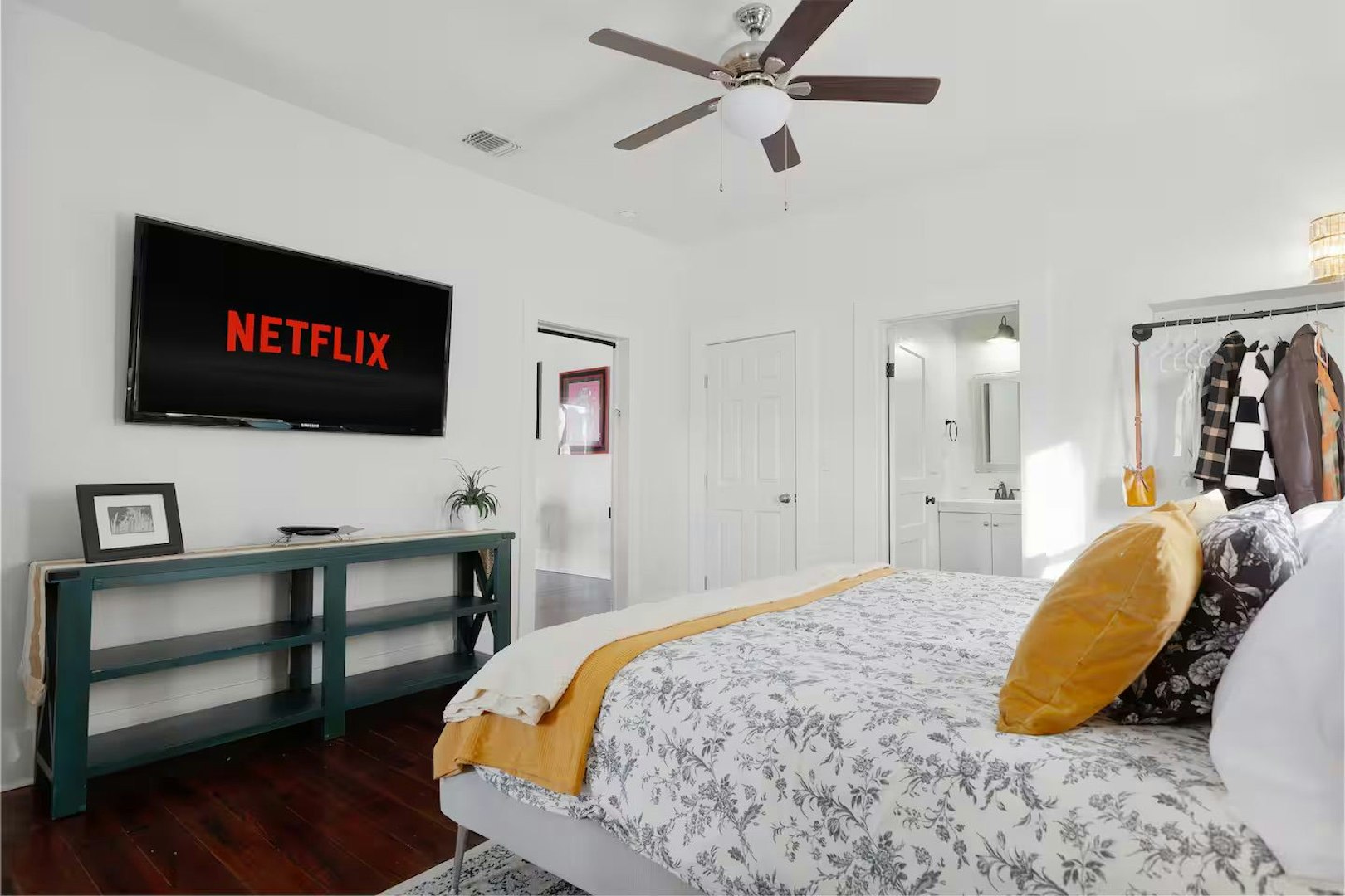 724 North Cherry Street San Antonio TX 78202