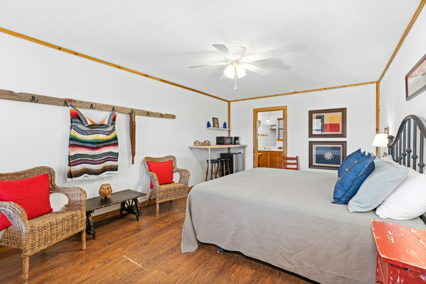 5322 Texas 16 Bandera TX 78003