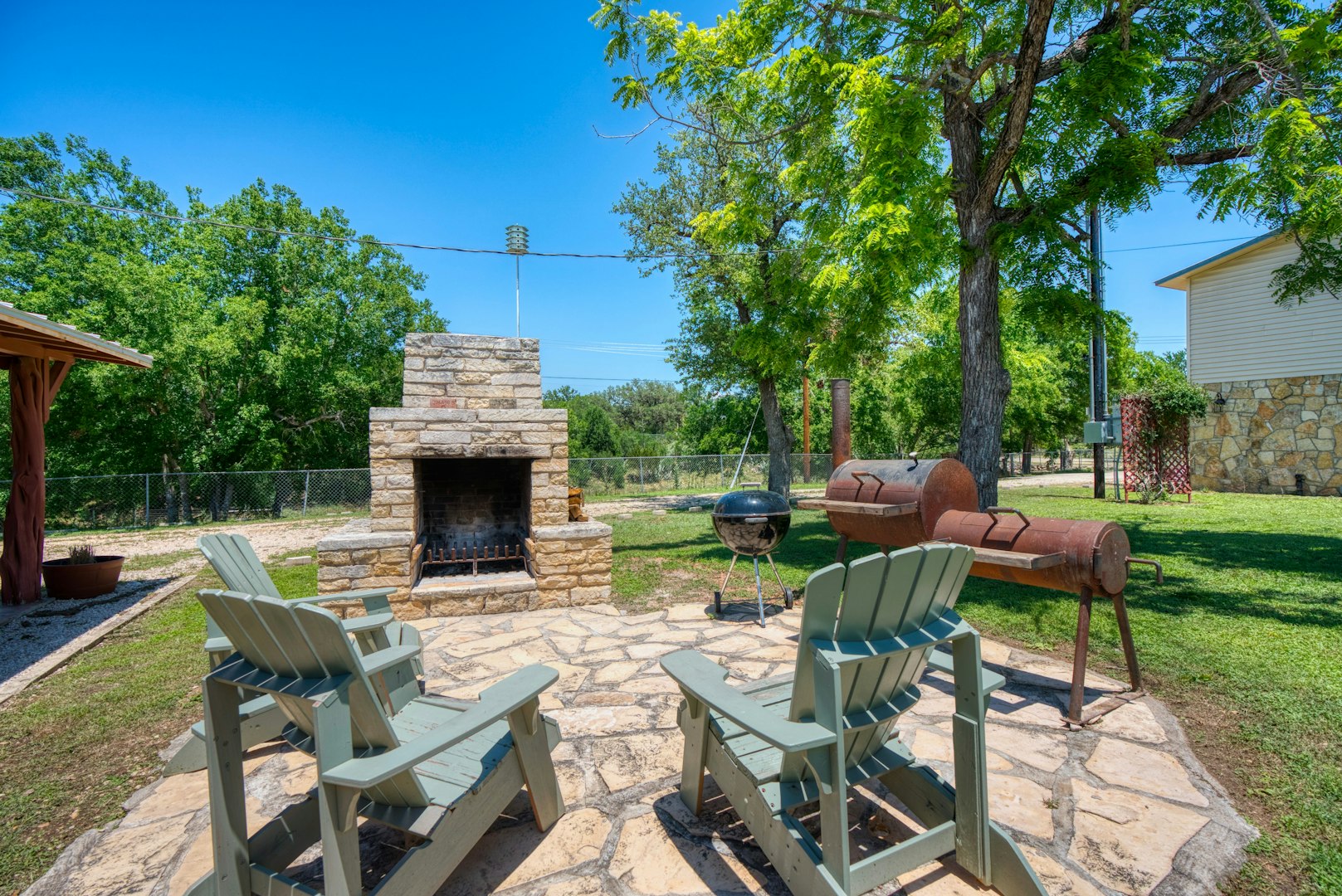 5322 Texas 16 Bandera TX 78003