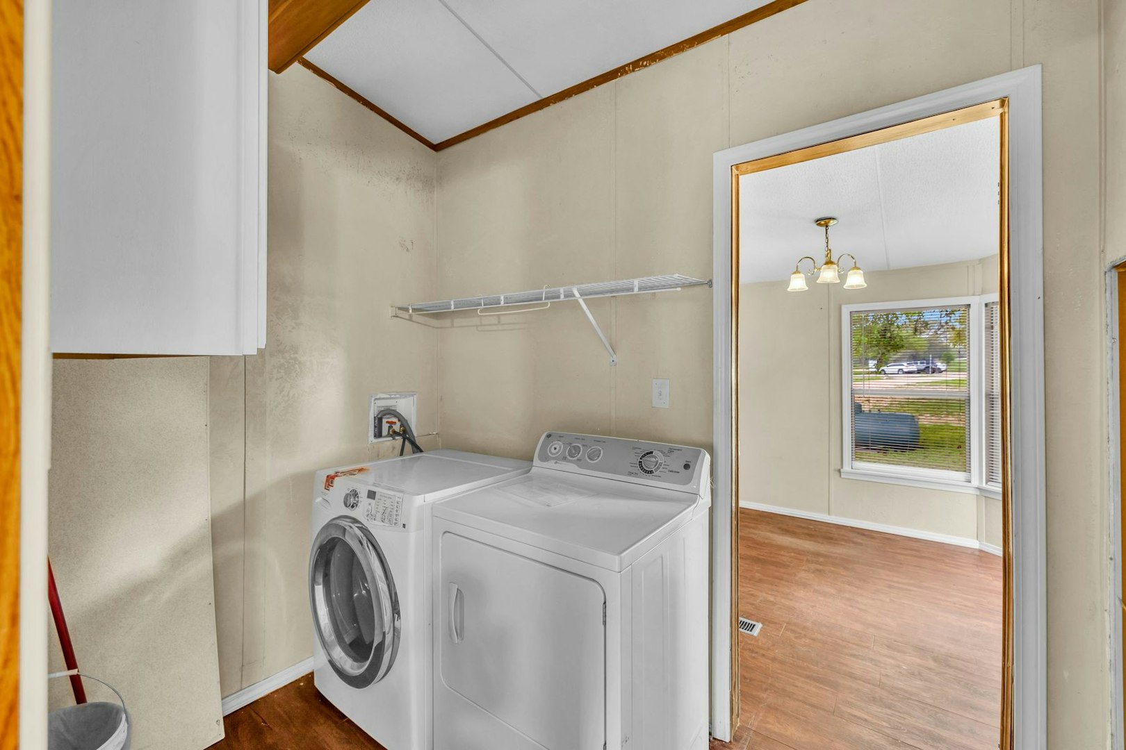 123 Rocky Road Hye TX 78635