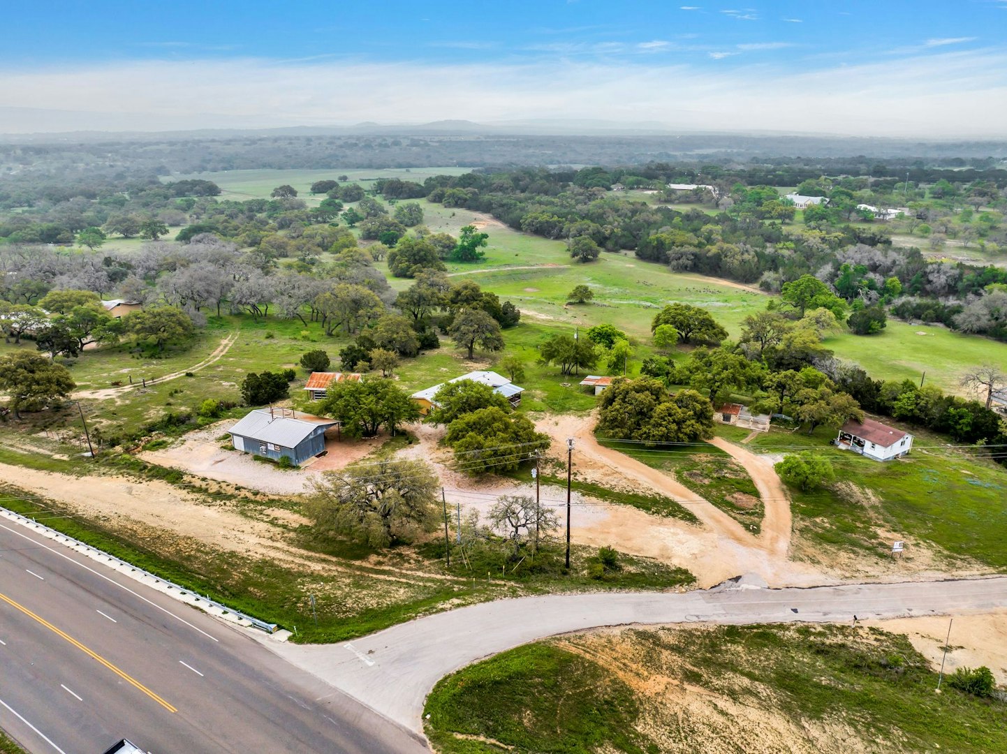 123 Rocky Road Hye TX 78635