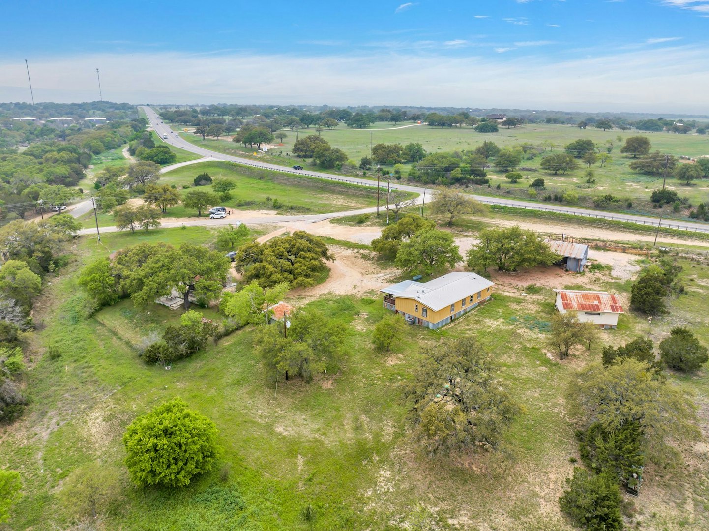 123 Rocky Road Hye TX 78635