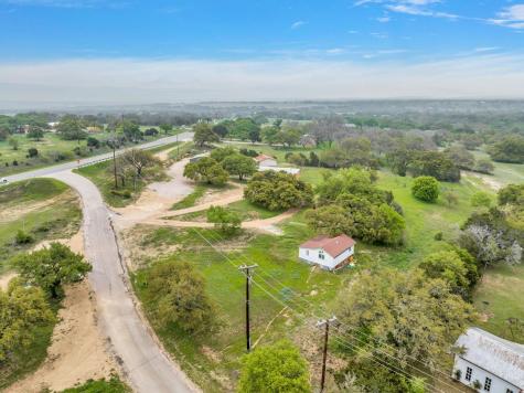 123 Rocky Road Hye TX 78635