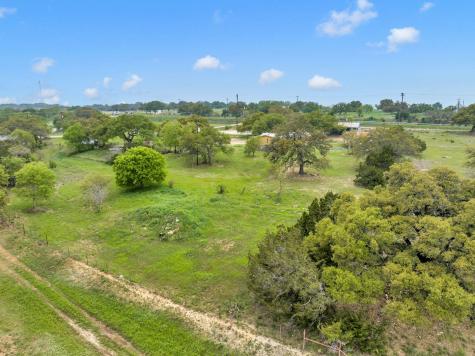 123 Rocky Road Hye TX 78635
