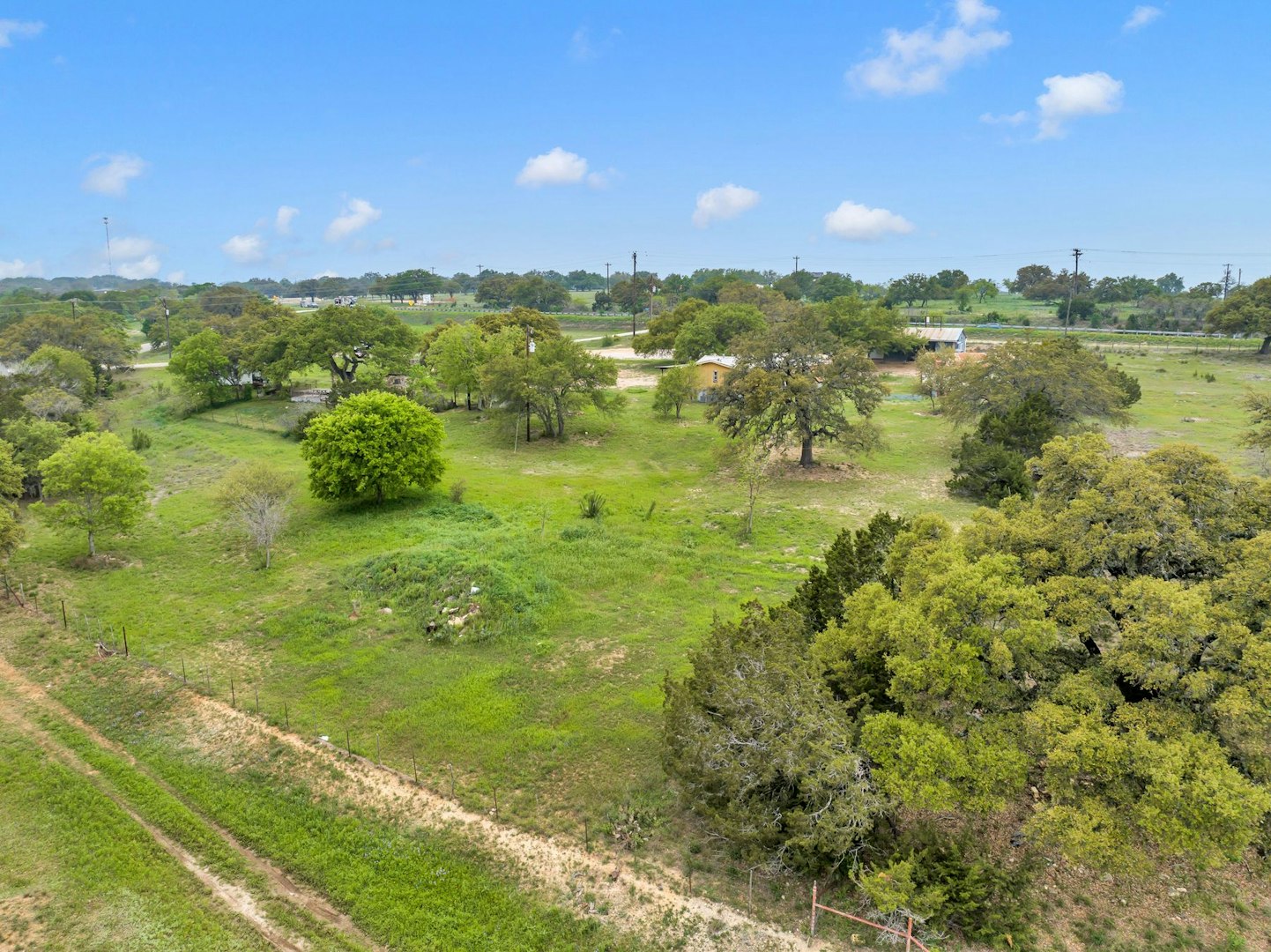 123 Rocky Road Hye TX 78635