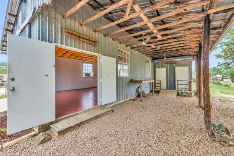 123 Rocky Road Hye TX 78635