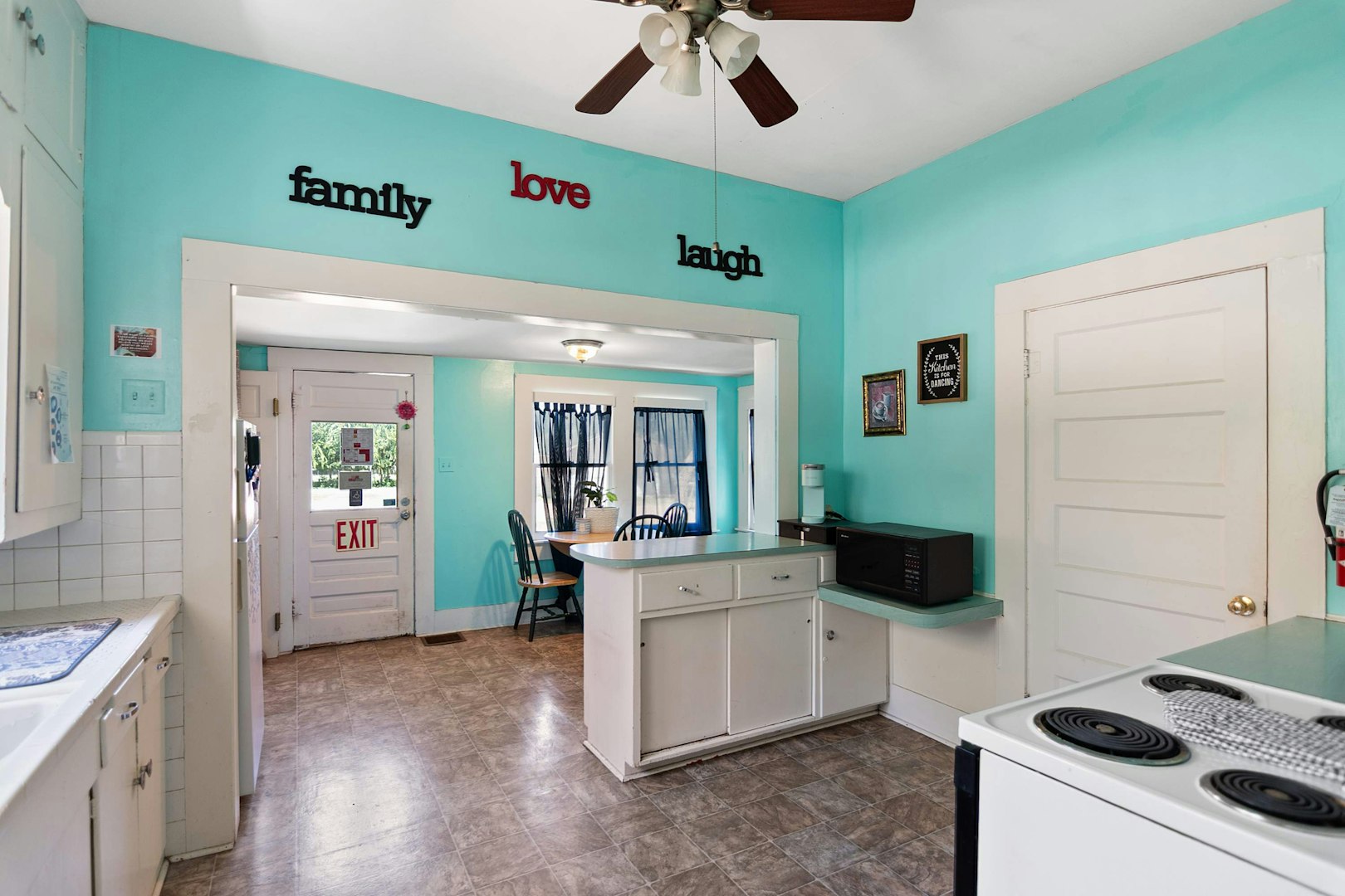 1016 Main Street Kerrville TX 78028