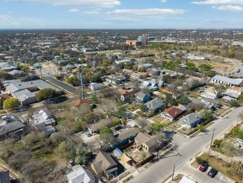 204 & 210 Hunstock Avenue San Antonio TX 78210