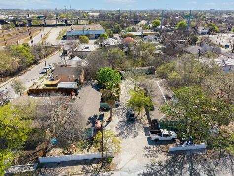 204 & 210 Hunstock Avenue San Antonio TX 78210