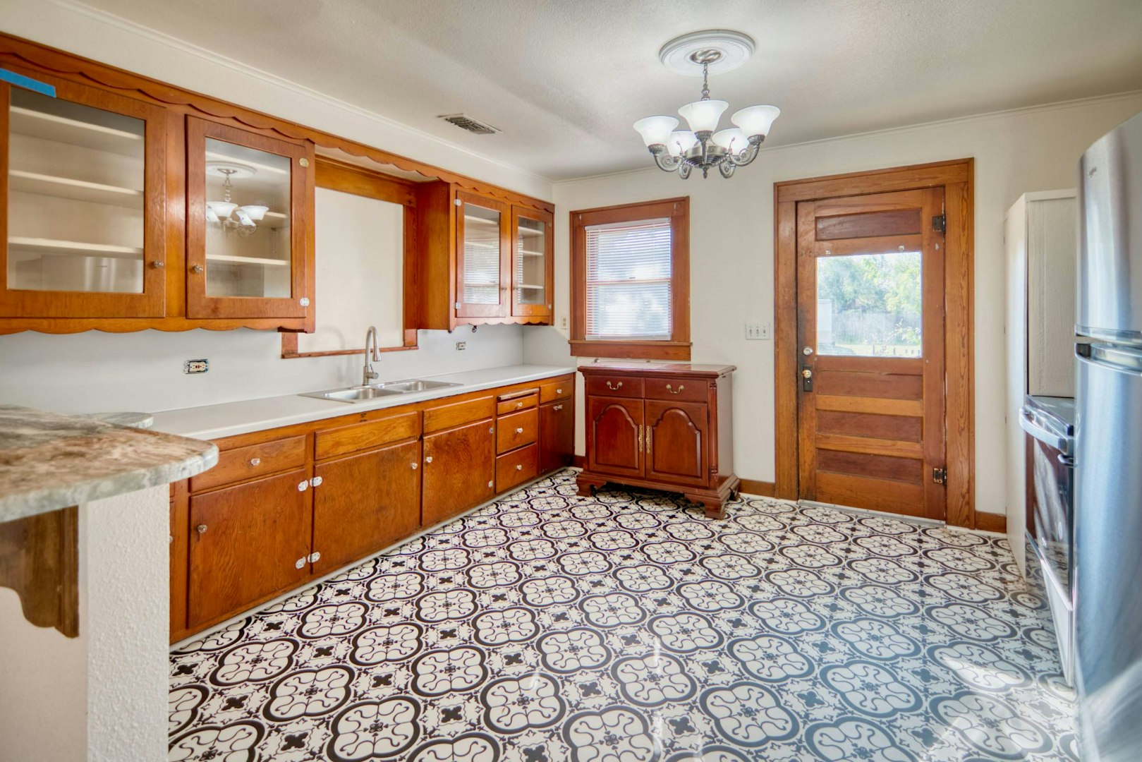 1007 Llano Street Fredericksburg TX 78624