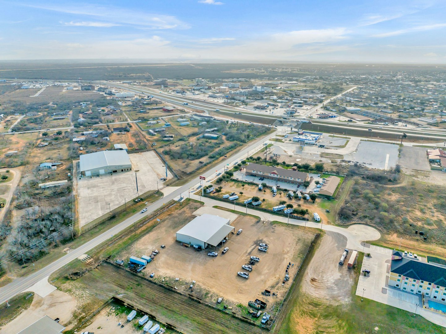 206 Farm To Market Road 468 Cotulla TX 78014