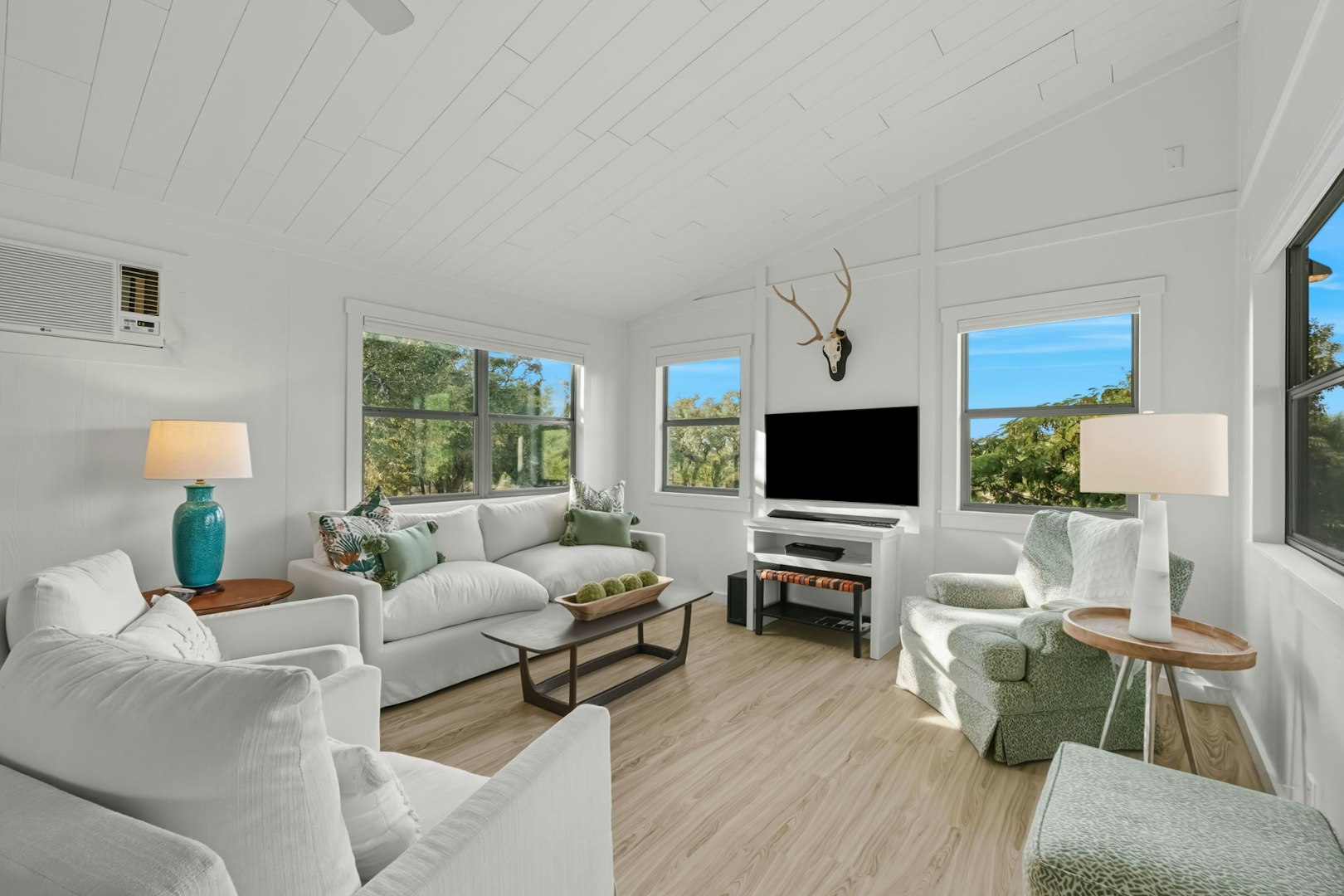 746 Trail Rock Drive Johnson City TX 78636